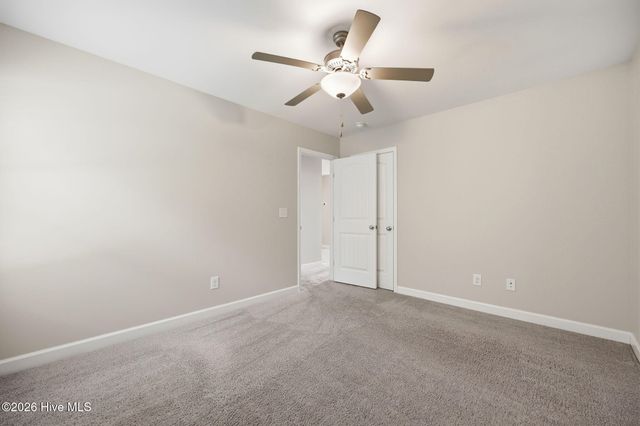 404 Holly Grove Drive, Winterville, NC 28590
