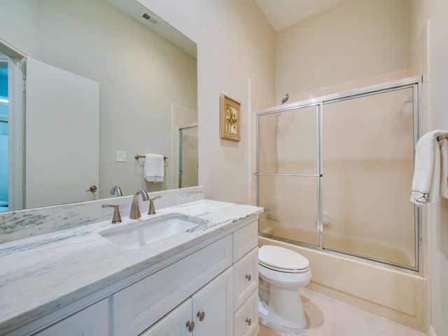 2522 Mallard Cove, Carrollton, TX 75006