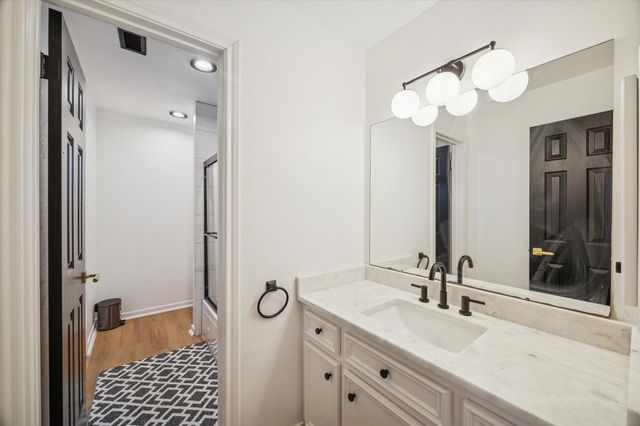 5806 Woodland Falls Drive, Kingwood, TX 77345