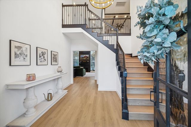 5806 Woodland Falls Drive, Kingwood, TX 77345