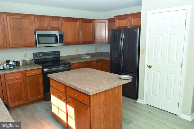 107 CHESTNUT RIDGE DR, Orwigsburg, PA 17961