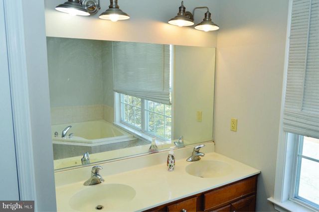 107 CHESTNUT RIDGE DR, Orwigsburg, PA 17961