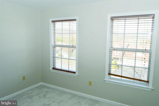 107 CHESTNUT RIDGE DR, Orwigsburg, PA 17961