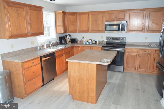 107 CHESTNUT RIDGE DR, Orwigsburg, PA 17961