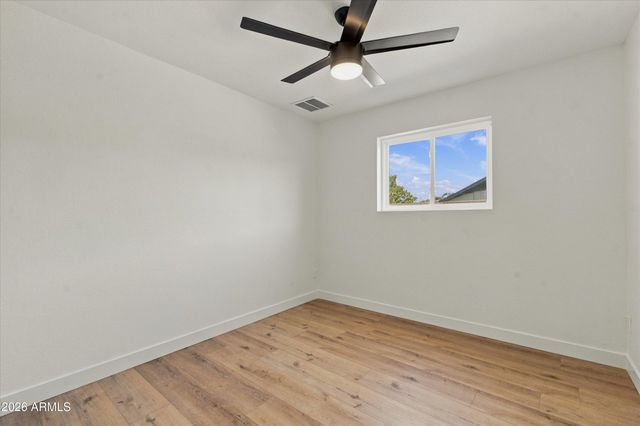 11450 N 44TH Avenue, Glendale, AZ 85304