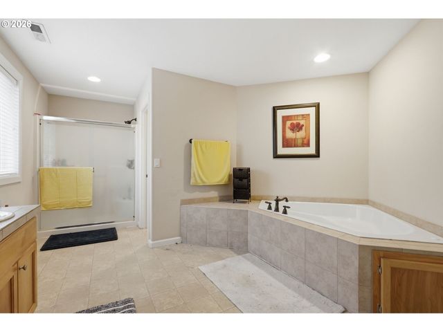 3817 Ne 93RD St, Vancouver, WA 98665
