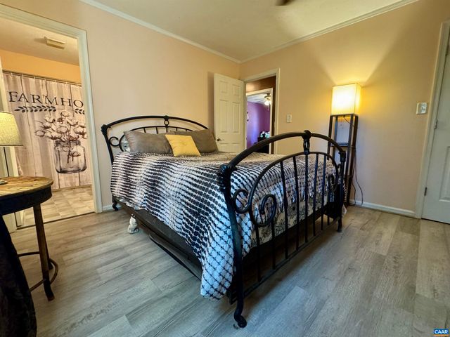 16 KINGSTON CT, Stuarts Draft, VA 24477