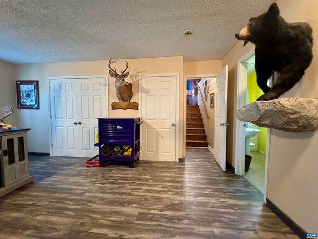 16 KINGSTON CT, Stuarts Draft, VA 24477