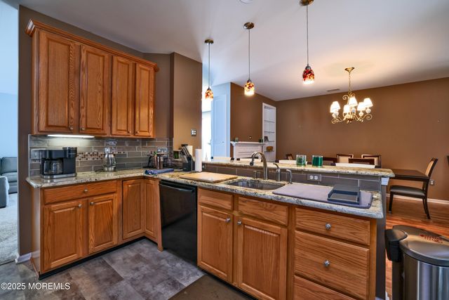 15 Shady Stream Road, Barnegat, NJ 08005