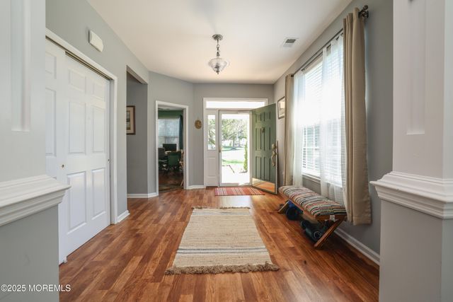 15 Shady Stream Road, Barnegat, NJ 08005