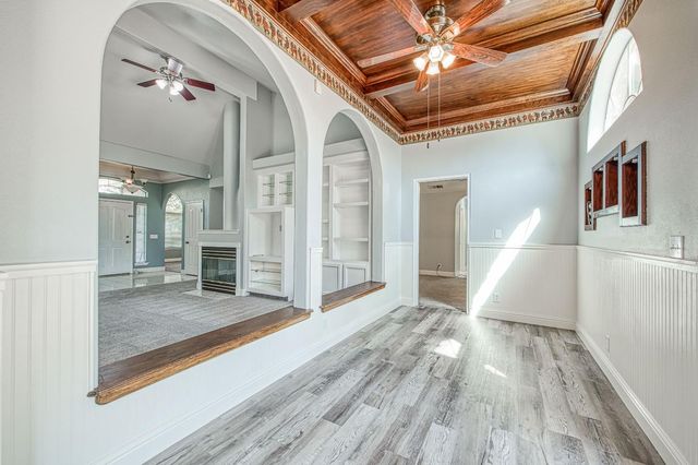 1021 E Niles Avenue, Fresno, CA 93720