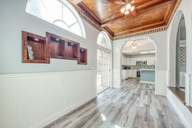 1021 E Niles Avenue, Fresno, CA 93720