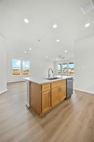 101 Cintilar ST, Liberty Hill, TX 78642
