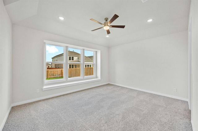 101 Cintilar ST, Liberty Hill, TX 78642