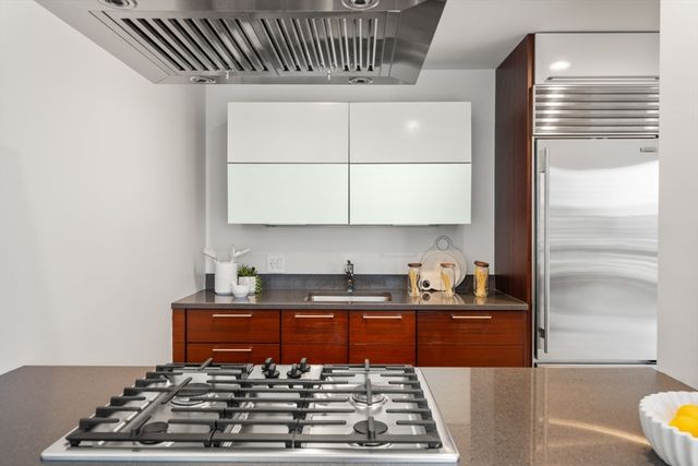 45 Province St 1806, Boston, MA 02108