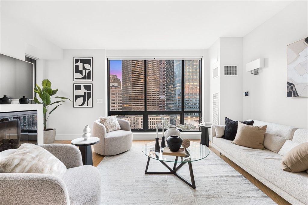 45 Province St 1806, Boston, MA 02108
