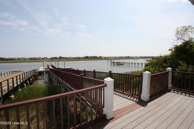 1901 Redfish Run SW, Supply, NC 28462