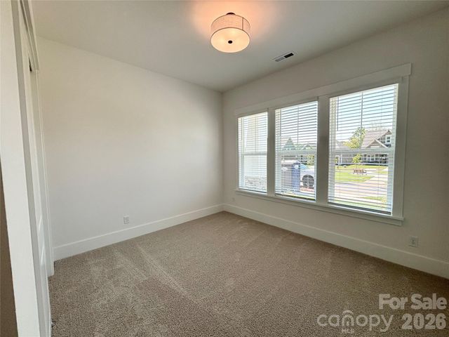 2976 Alveston Drive NW, Concord, NC 28027