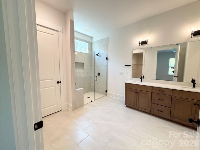 2976 Alveston Drive NW, Concord, NC 28027