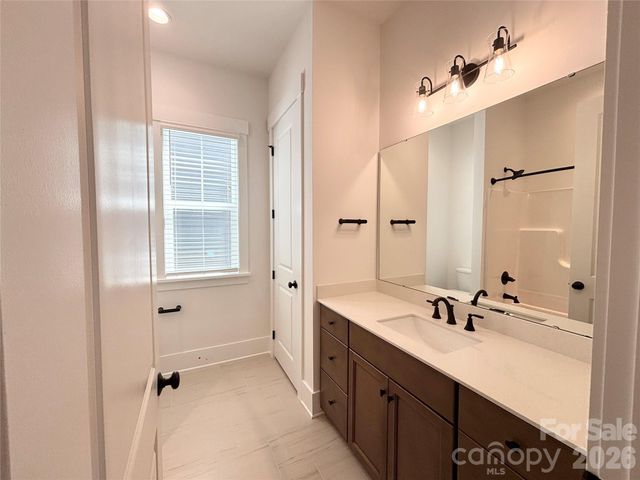 2976 Alveston Drive NW, Concord, NC 28027