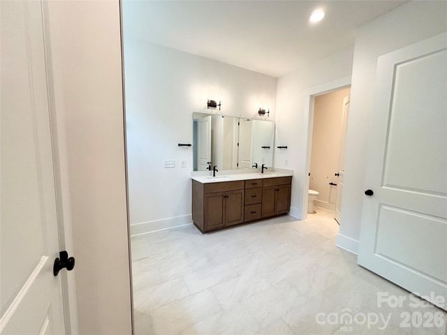 2976 Alveston Drive NW, Concord, NC 28027