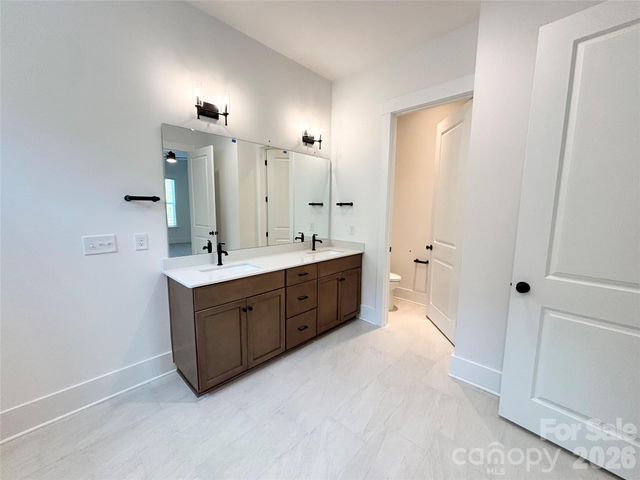 2976 Alveston Drive NW, Concord, NC 28027