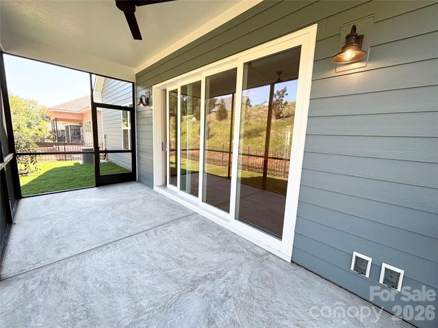 2976 Alveston Drive NW, Concord, NC 28027