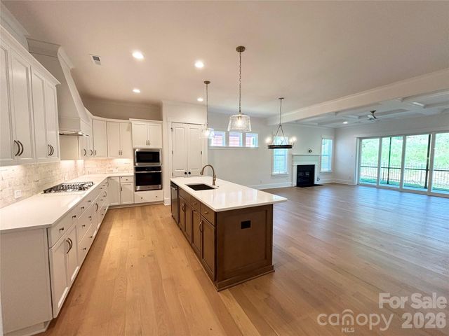 2976 Alveston Drive NW, Concord, NC 28027