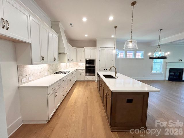 2976 Alveston Drive NW, Concord, NC 28027