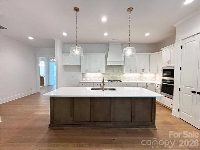 2976 Alveston Drive NW, Concord, NC 28027