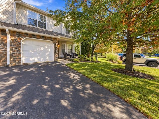 50 Hawthorne Drive, Tinton Falls, NJ 07753