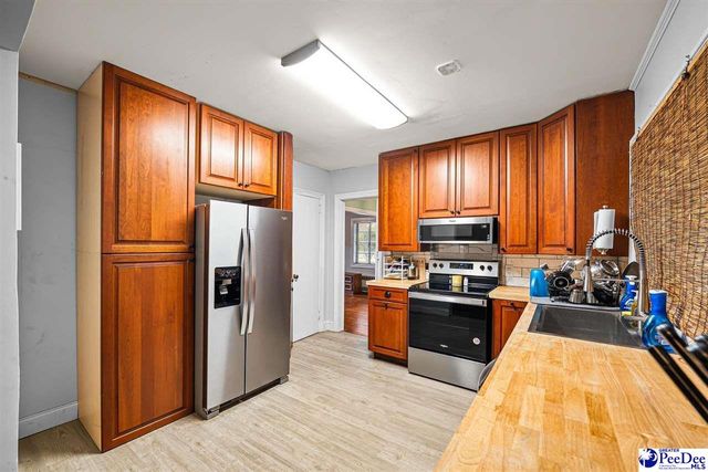 600 Greenway Dr, Florence, SC 29501