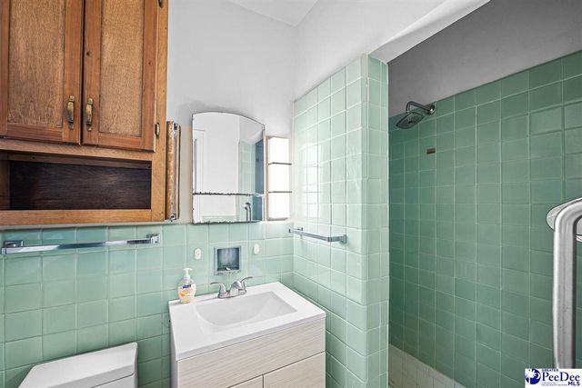 600 Greenway Dr, Florence, SC 29501