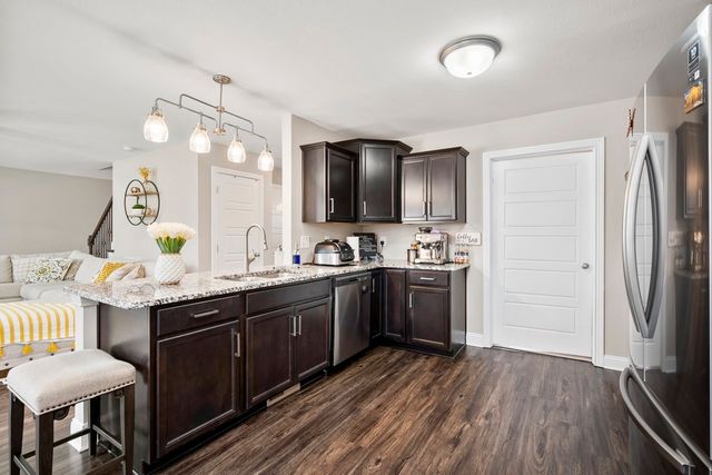 2474 Shadowood Rd, Clarksville, TN 37043