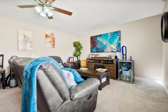 2474 Shadowood Rd, Clarksville, TN 37043