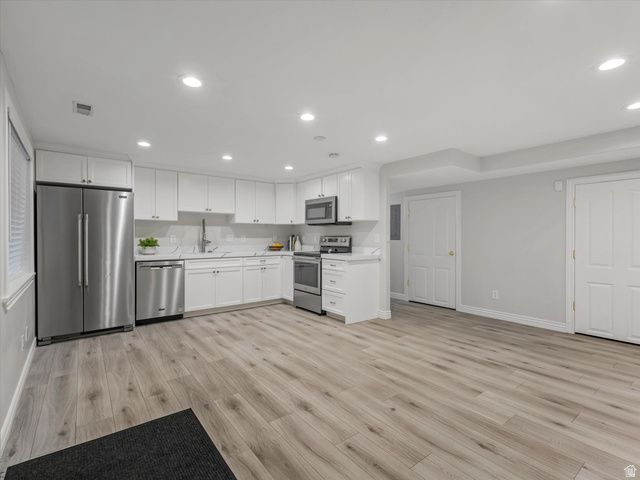 178 E THORNBERRY DR, Draper, UT 84020