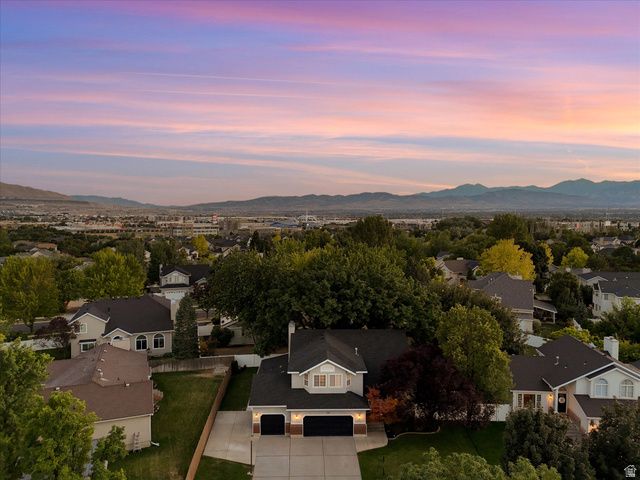 178 E THORNBERRY DR, Draper, UT 84020