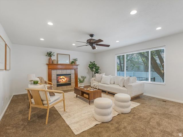 178 E THORNBERRY DR, Draper, UT 84020