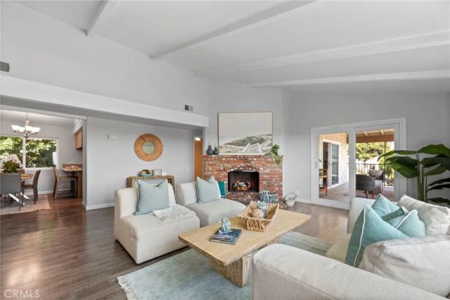 1127 W 2nd, San Pedro, CA 90731