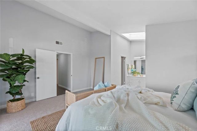 1127 W 2nd, San Pedro, CA 90731