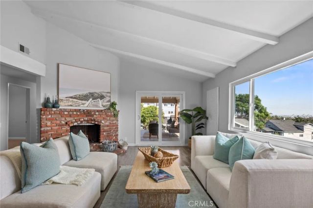 1127 W 2nd, San Pedro, CA 90731