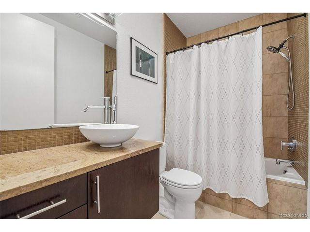 2460 W 29th Ave 202, Denver, CO 80211