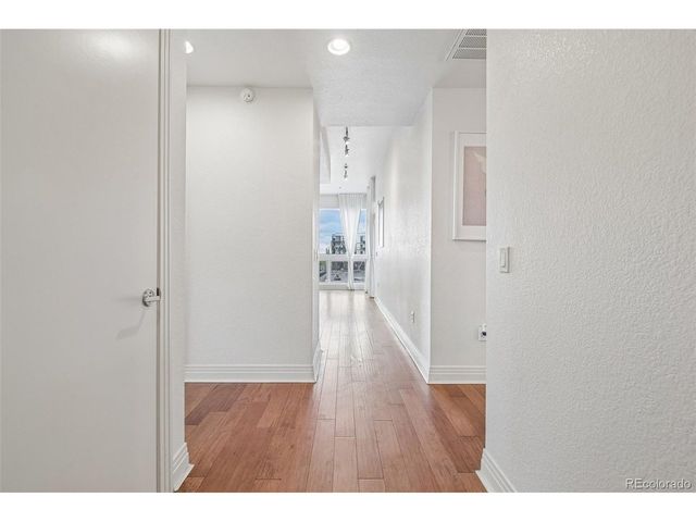2460 W 29th Ave 202, Denver, CO 80211