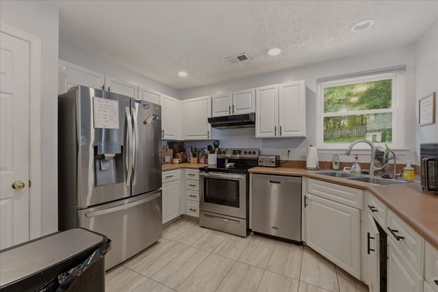 1080 Cedar Creek Village Rd, Mount Juliet, TN 37122