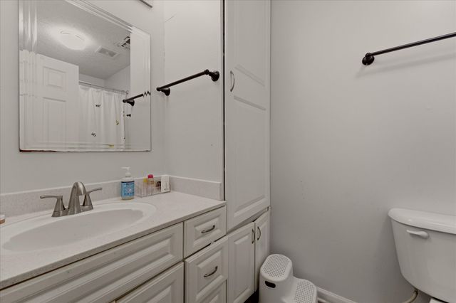 1080 Cedar Creek Village Rd, Mount Juliet, TN 37122