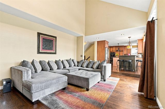 6599 S Oak Circle, Littleton, CO 80127