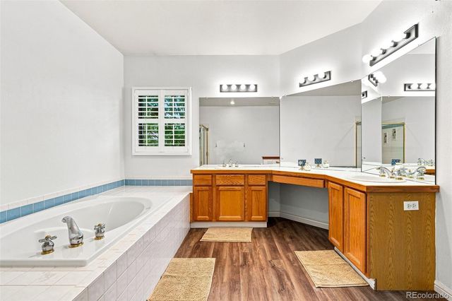 6599 S Oak Circle, Littleton, CO 80127