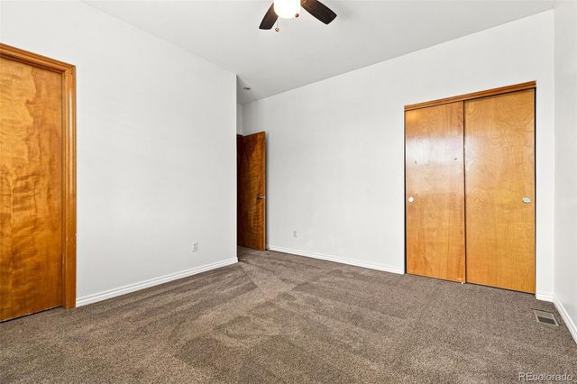 6599 S Oak Circle, Littleton, CO 80127