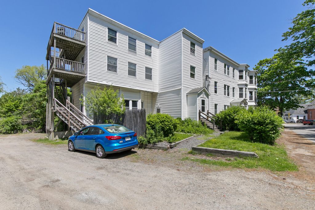 7 Huntress Street, Portland, ME 04102 — photo 3