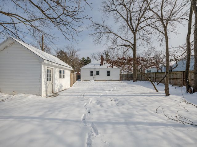 3826 Oakland Drive, Kalamazoo City, MI 49008